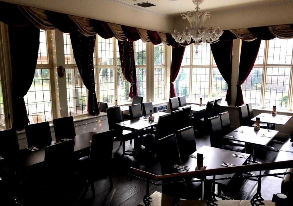 Westone Manor 3* Northampton